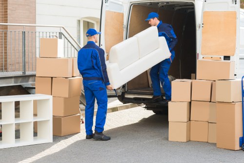 Moving boxes and premium home relocation in Belgravia