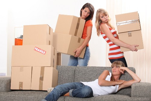 Protective wrapping for valuable items during a Belgravia relocation
